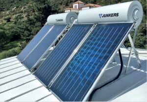 Agua caliente solar Granada, en tejado
